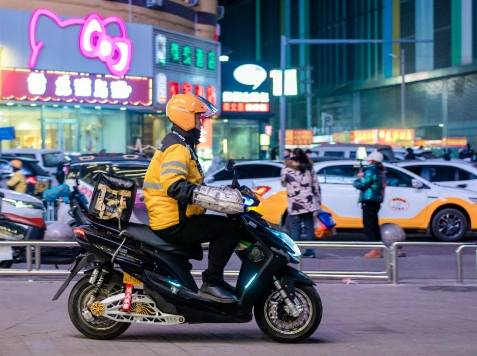 做美团外卖兼职一个月能赚多少